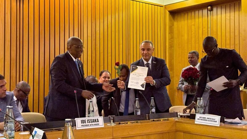 محمد مصطفى نائباً