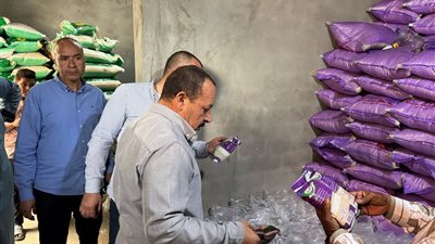 ضبط 16 طن سكر وأرز غير صالحين للاستهلاك بمخازن في الشرقية