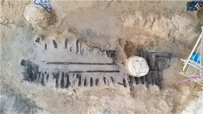 كنز من أعماق الأرض.. اكتشاف سفينة تاريخية تحت شوارع برشلونة