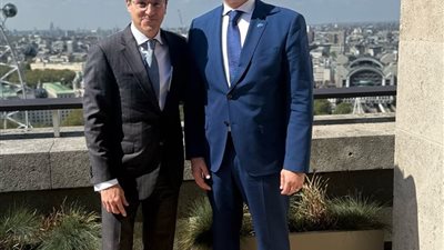 وزير البترول يبحث مع شل العالمية تسريع مشروعات الغاز في البحر المتوسط