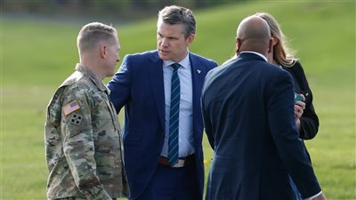 وزير الدفاع الأمريكي يلجأ لاختبارات كشف الكذب لتتبع مصدر تسريبات طالت إدارته