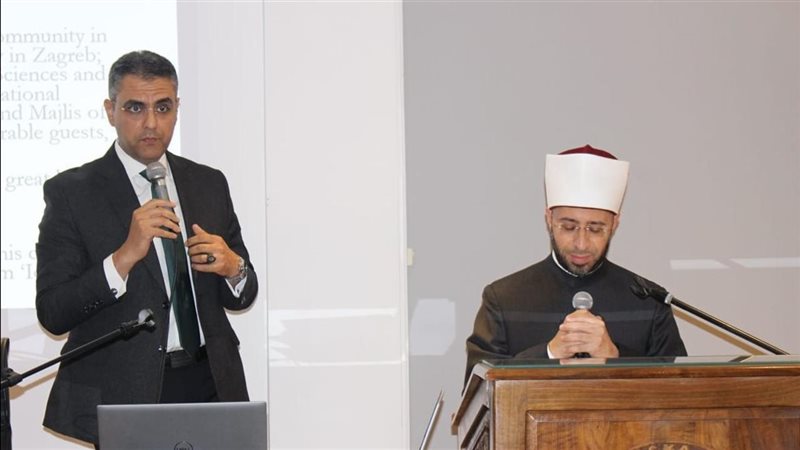 الدكتور أسامة الأزهري