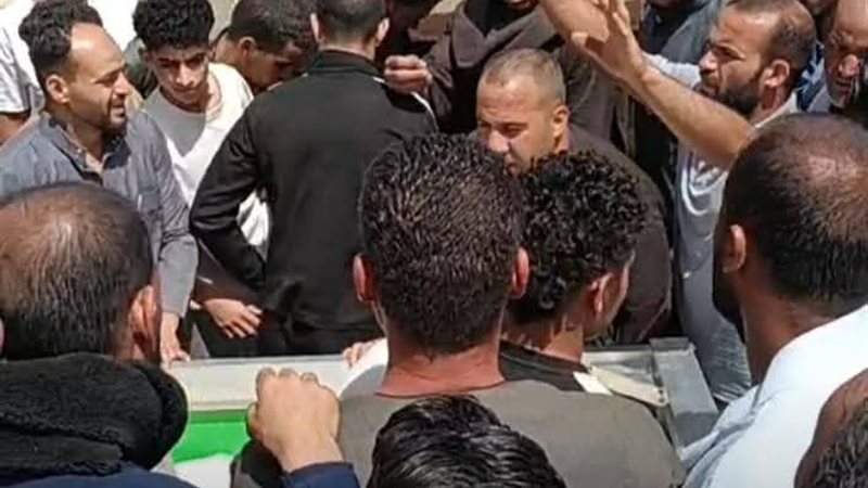 تشييع جنازه ٧ جثاميين
