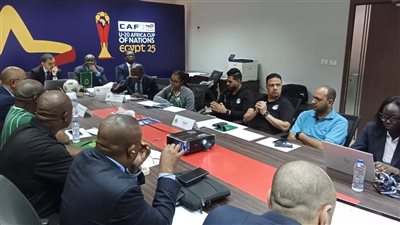 مصر بالزي التقليدي أمام جنوب أفريقيا بافتتاح أمم أفريقيا للشباب تحت ٢٠ سنة