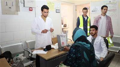 جامعة المنيا تطلق قافلة تنموية شاملة لخدمة 695 مواطنا بقررية إدمو بالمجان