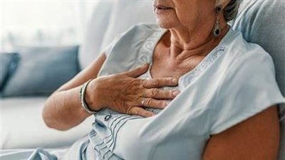 استشاري أوعية دموية يحذر: الكلمة ممكن تقتل إنسان قدامك