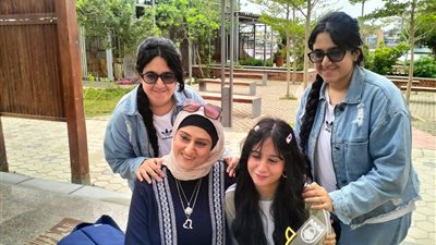 شروق ابنة دمياط تخترع «روبوت» لتدوير المواد البلاستيكية