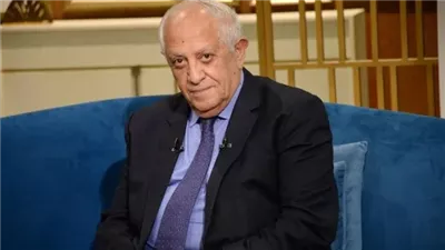 «زيدان وميسي».. حسن المستكاوي يختار أفضل تشكيل في تاريخ كرة القدم