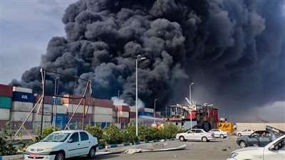 ارتفاع ضحايا انفجار ميناء بندر عباس الإيراني إلى 8 قتلى ونحو 750 مصابًا