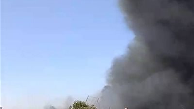 خسائر بالملايين | المعاينة الأولية لـ حريق مصنع الكارتون بمدينة أكتوبر 