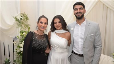  15 مايو .. أمل رزق تحتفل بحفل زفاف نجلتها هيا على أدم العربي (خاص ) 