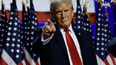 ترامب فى 100 يوم.. قرارات عصفت بالحكومة الفيدرالية وقلبت الاقتصاد العالمي