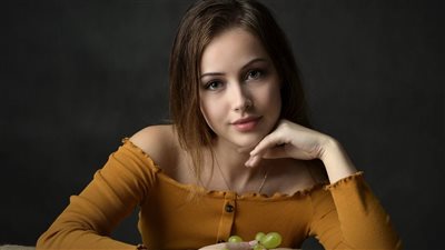 طبيب بريطاني يحذر من نظام غذائي شهير يهدد خصوبة النساء