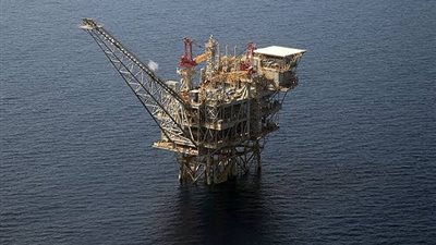 خبراء : تعزيز دور مصر في سوق الطاقة الإقليمي والعالمي عبر التعاون الإقليمي