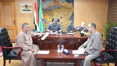محافظ الفيوم يلتقي أعضاء مجلسي النواب والشيوخ لبحث مطالب المواطنين