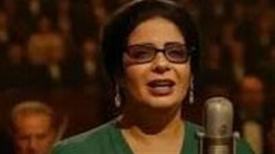 منى زكي تنفي ما يتردد حول البوستر الرسمي لـ فيلم 