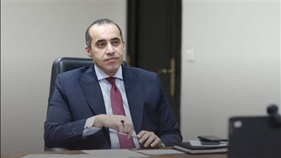 محمود فوزي: مدة الخمس سنوات مقترح أولي والنقاشات البرلمانية مستمرة (تفاصيل)