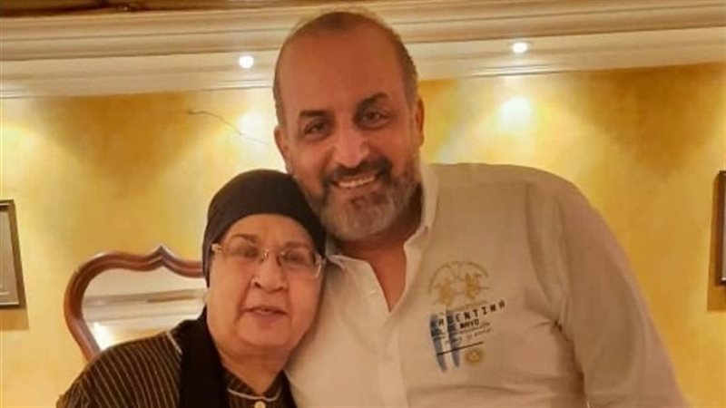 محمد شبانة ووالدته