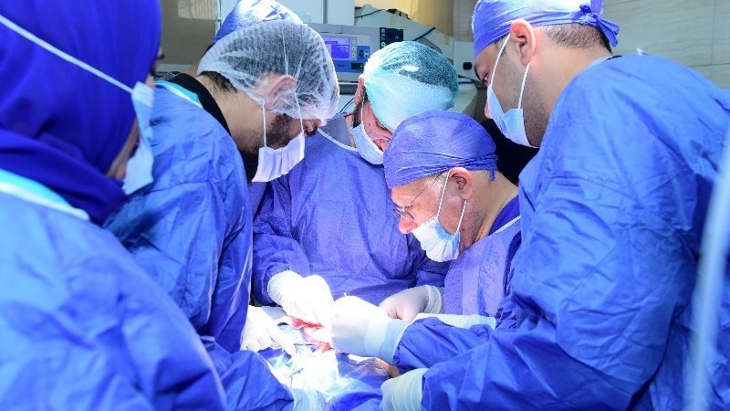 مستشفى سوهاج الجامعي