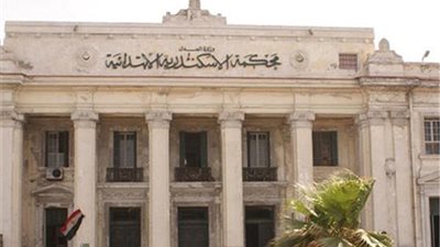 3 سنوات مشدد لمتهمين بسرقة هاتف مواطن في العامرية بالإسكندرية