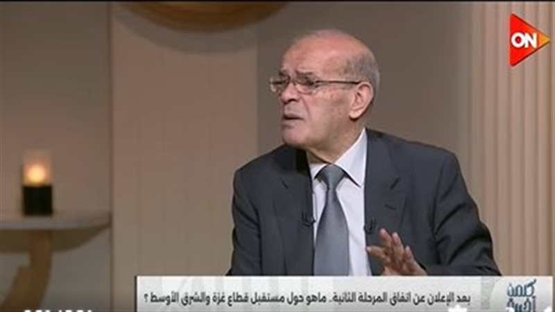 الدكتور أحمد يوسف،