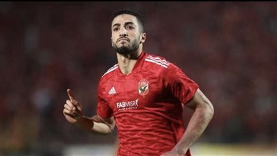 خاص.. حقيقة مفاوضات بيراميدز مع محمد عبد المنعم وموقفه من العودة إلى مصر