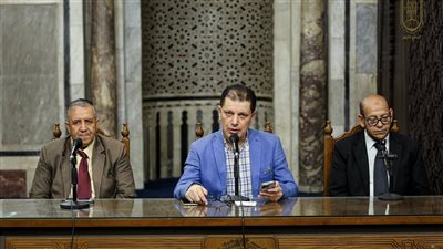 الملتقى الفقهي بالجامع الأزهر: الصدقة منظومة متكاملة لترسيخ الرحمة والتكافل