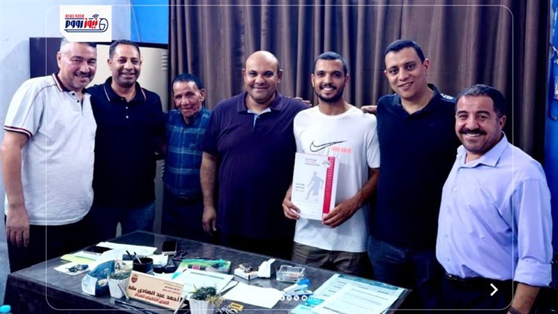 صورة اثناء التعاقد