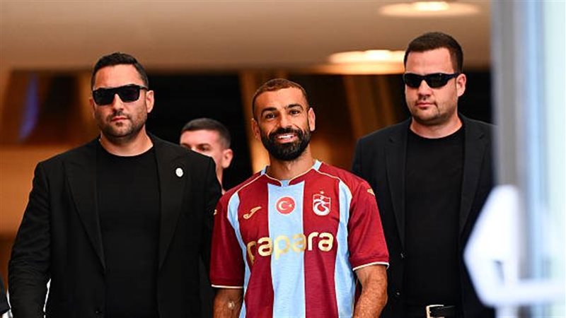 محمد صلاح بقميص طرابزون