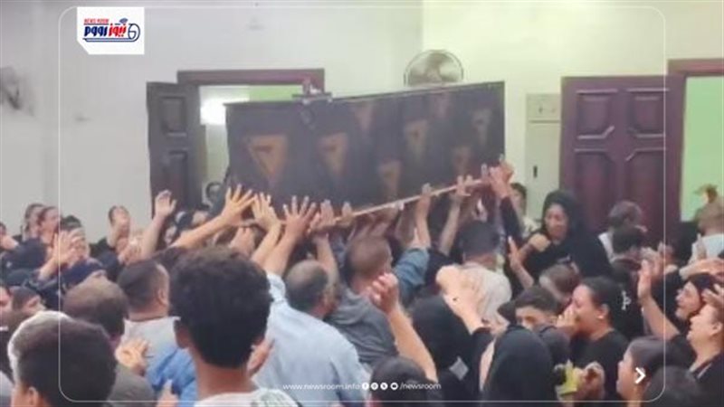 صورة من تشييع الجنازة
