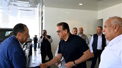 رئيس الوزراء يتفقد مشروعات التنمية بمطروح ومستجدات تطوير منطقة علم الروم