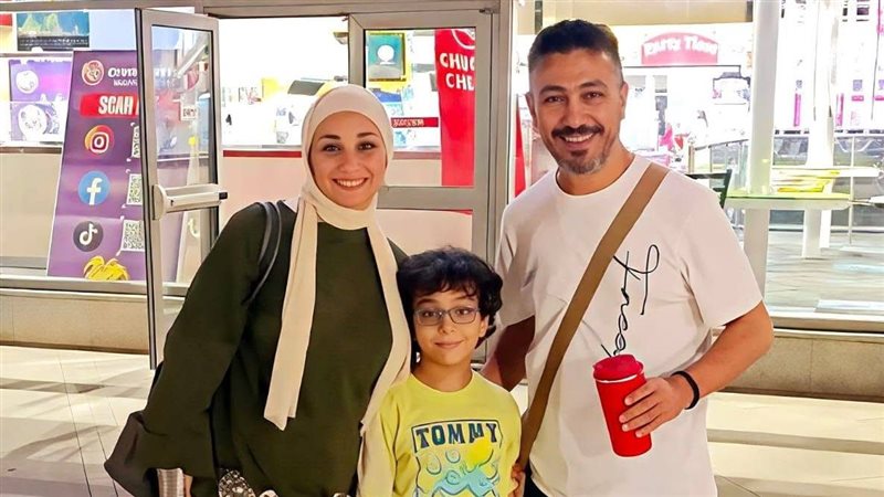 كمال عطية وعائلته