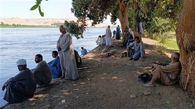 لليوم الثالث على التوالي.. استمرار البحث عن جثمان طفل غرق مع شقيقته في أسوان