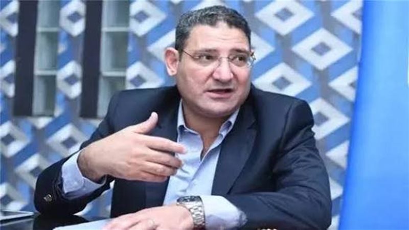 الكاتب الصحفي أحمد