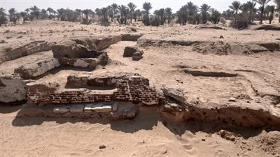 السياحة تعلن الكشف عن بقايا خان تاريخي لطريق عسيلة بشمال سيناء