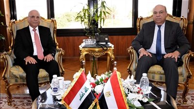 وزير الطيران المدنى يلتقى سفير العراق بالقاهرة لبحث التعاون وتبادل الخبرات