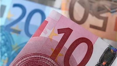 استقرار عوائد سندات منطقة اليورو مع تراجع توقعات رفع الفائدة الأمريكية إلى 35%