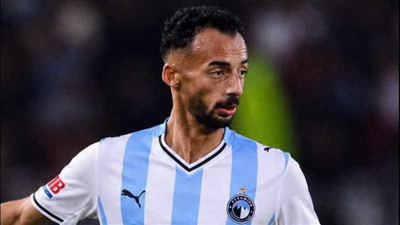 أحمد عبد القادر ينتقل