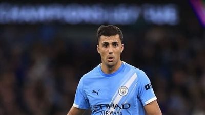 انزو ماريسكا يثير الجدل حول مستقبل رودري مع مانشستر سيتي 
