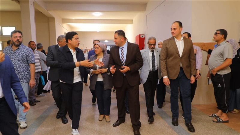 محافظ دمياط يتفقد