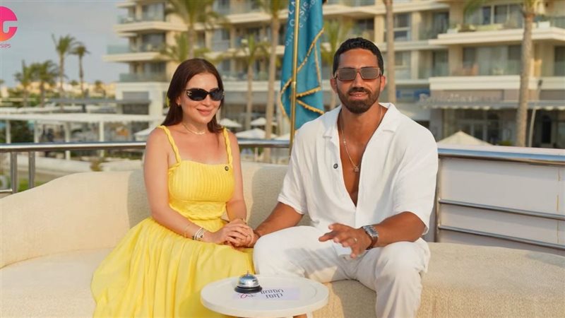 الفنانة مي عز الدين