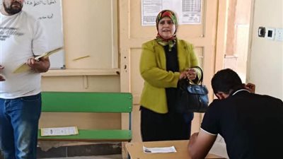 الوكيل الثقافي للسويس الأزهرية تتابع انطلاق امتحانات الدور الثاني للثانوية 