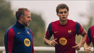 حمزة عبد الكريم ضمن قائمة برشلونة لمواجهة إلتشي في الدوري الإسباني