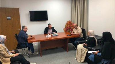 قيادات الرعاية الصحية تتابع جودة الخدمات المقدمة للمواطنين في السويس