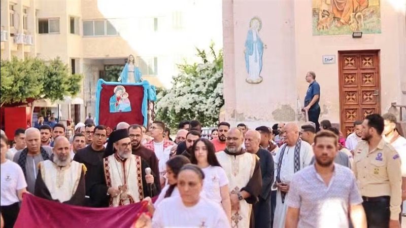 احتفالات العذراء
