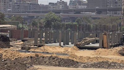 210 فصول دراسية بـ 4 مدارس.. محافظ الجيزة يتابع تنفيذ مجمع مدارس كعبيش بالهرم