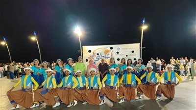 الفن الشعبي يختتم ليالي شاطئ الفن في دمياط وسط إقبال جماهيري