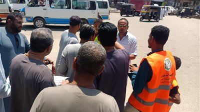 رفع 90 طن مخلفات وتوزيع 250 حقيبة قماشية.. تفاصيل حملة «النهضة بقوص خضراء نظيفة»
