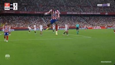 أهداف ونتيجة مباراة أتلتيكو مدريد وإشبيلية الشوط الأول بالدوري الإسباني