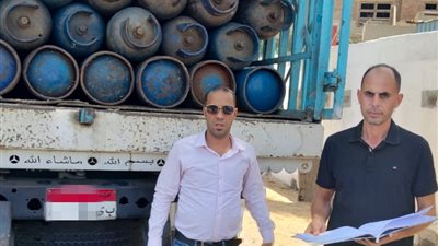 ضبط 7749 لتر سولار و3.5 طن مخللات وكميات من السلع مجهولة المصدر